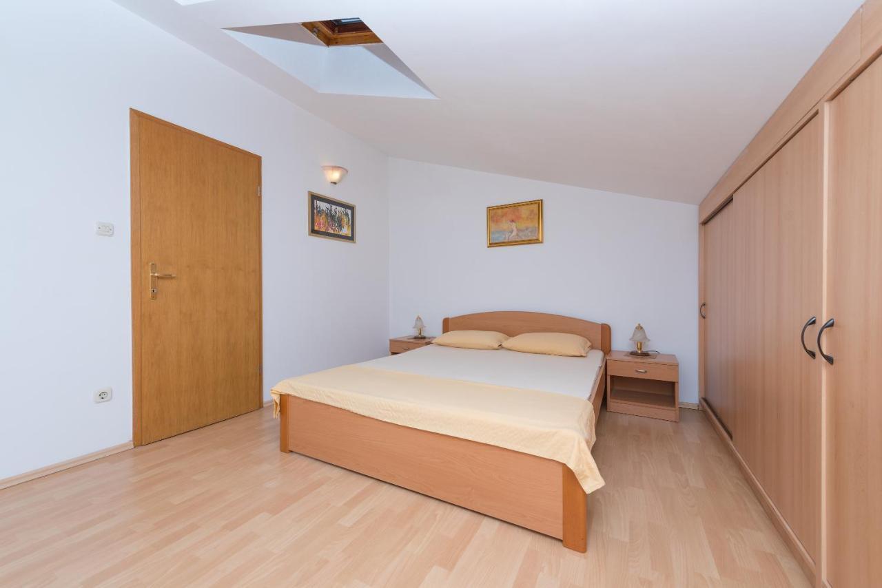 Apartments Zoka Макарська Екстер'єр фото