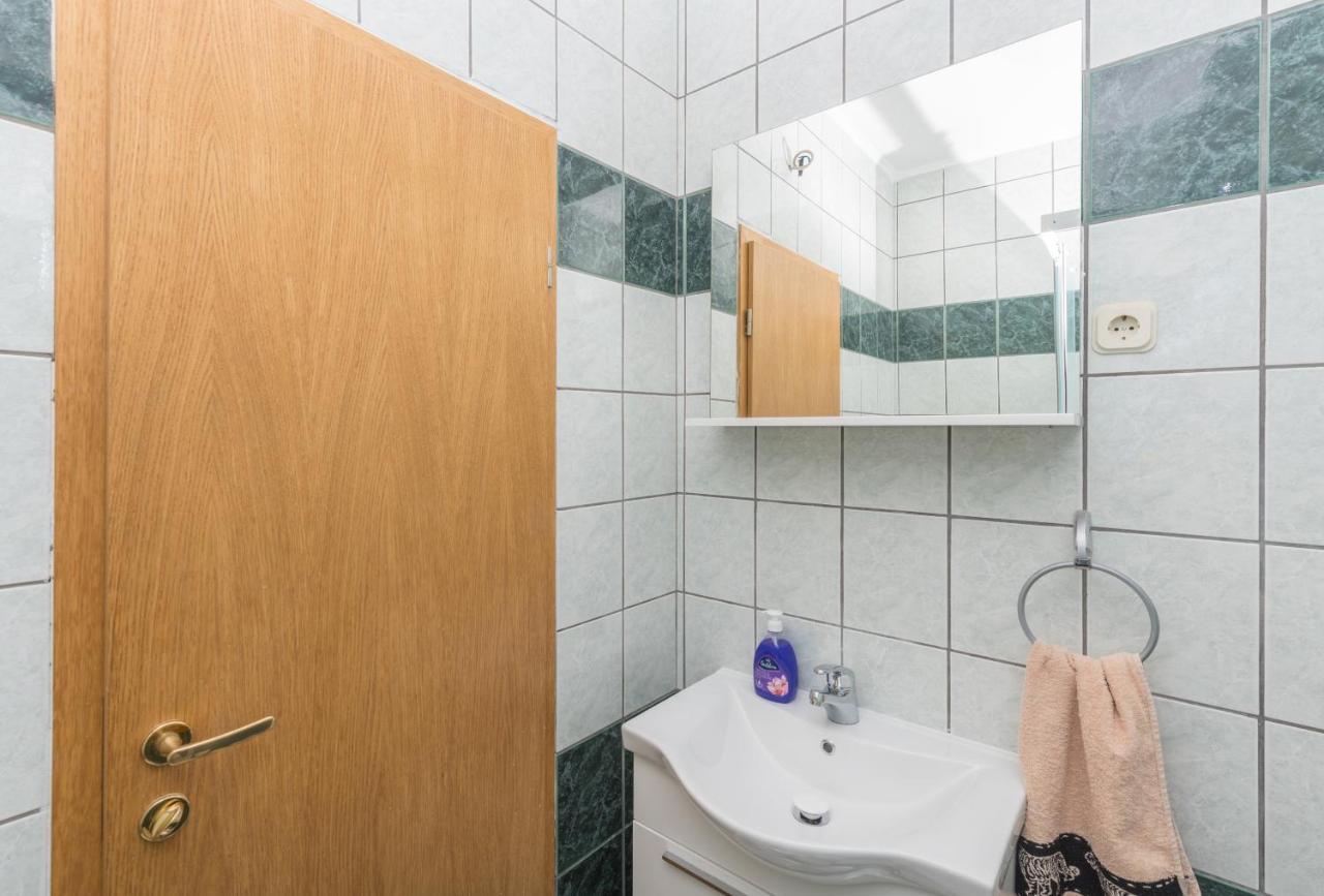 Apartments Zoka Макарська Екстер'єр фото