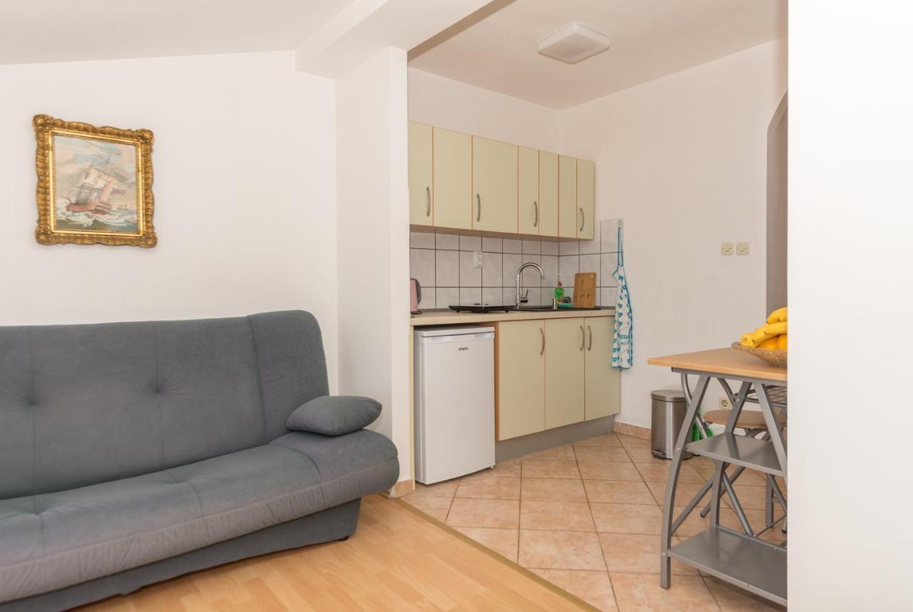Apartments Zoka Макарська Екстер'єр фото