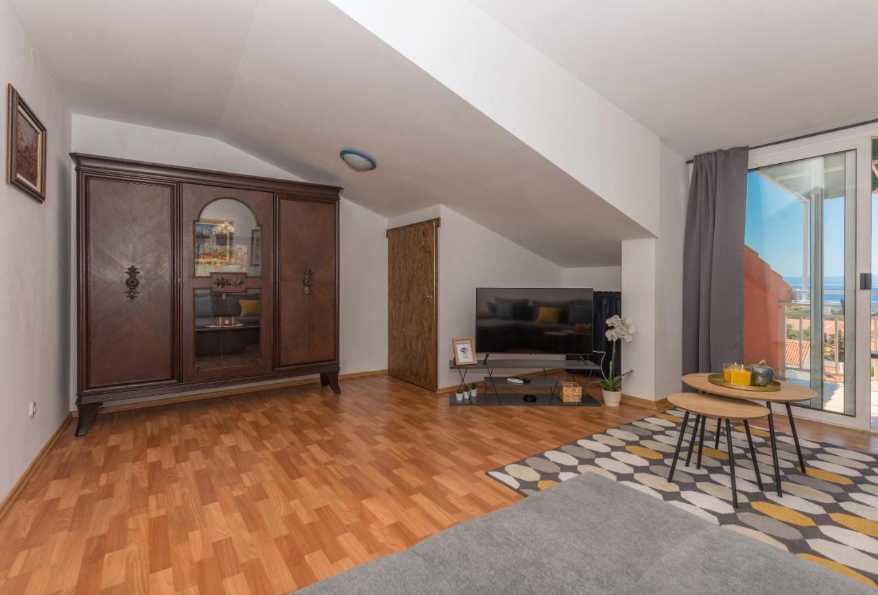 Apartments Zoka Макарська Екстер'єр фото